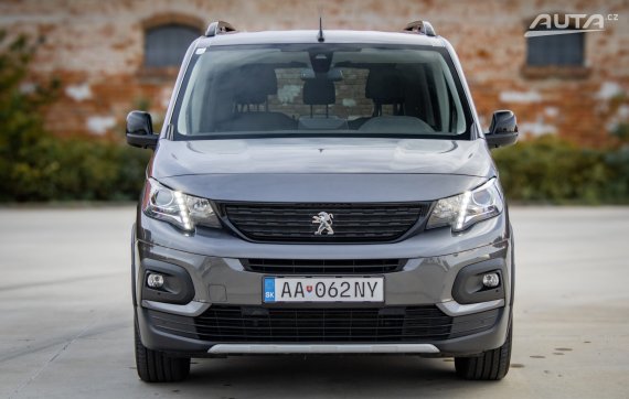 Peugeot Rifter 1.5 BlueHDi 130 GT Line, 96kW, M6, 5d. / AJ NA SPLÁTKY / PROTIÚČET / 2018 šedá