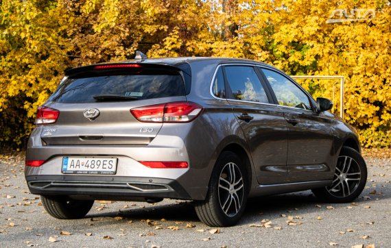 Hyundai i30 1.5, 81kW (2023) / AJ NA SPLÁTKY / PROTIÚČET / 2023 hnědá