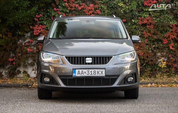 Seat Alhambra 2.0 TDI, 103kW (2013) / AJ NA SPLÁTKY / PROTIÚČET / 2013 šedá