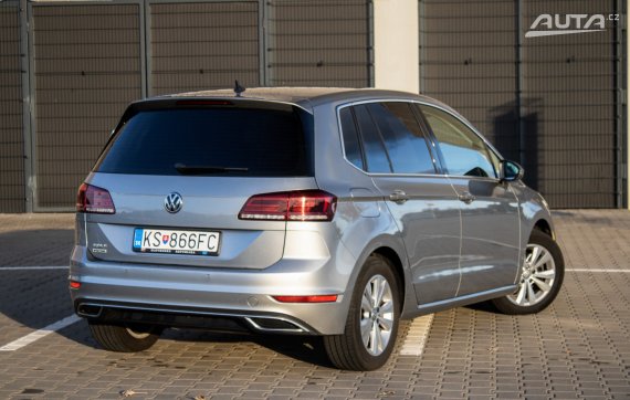 Volkswagen Golf Sportsvan 1.6 TDI DSG, 85kW (2018) / AJ NA SPLÁTKY / PROTIÚČET / 2018 stříbrná metalíza