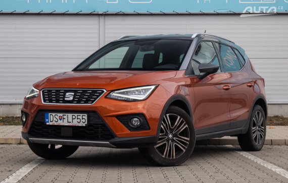 Seat Arona 1.0 TSI, 85kW (2018) / AJ NA SPLÁTKY / PROTIÚČET / 2018 - hlavní pohled