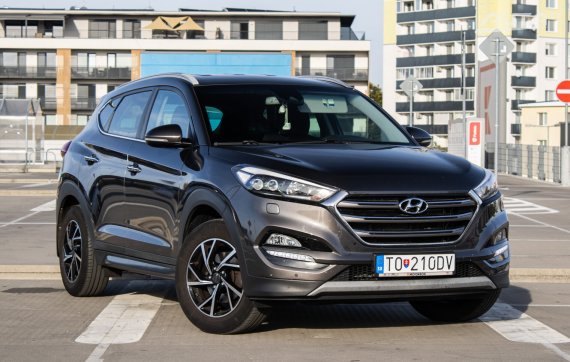 Hyundai Tucson 1.6 GDi Style, 97kW (2016) / AJ NA SPLÁTKY / PROTIÚČET / 2016 šedá