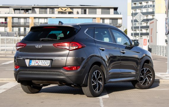 Hyundai Tucson 1.6 GDi Style, 97kW (2016) / AJ NA SPLÁTKY / PROTIÚČET / 2016 šedá