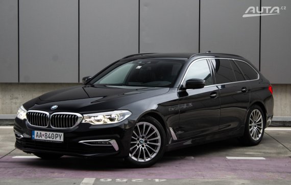 BMW Rad 5 Touring 520d xDrive Luxury Line 140kW AT/8 2019 / AJ NA SPLÁTKY / PROTIÚČET 2019 - hlavní pohled