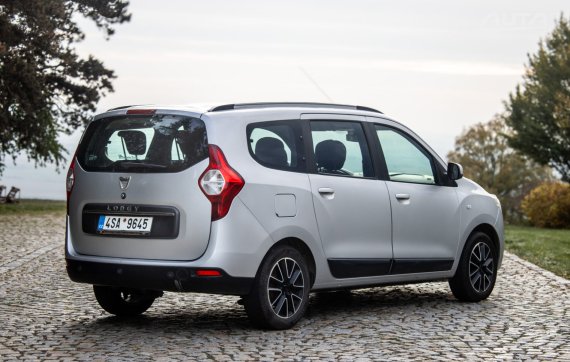 Dacia Lodgy MT/5 85kW 2017 - 7 Miest 2017 šedá