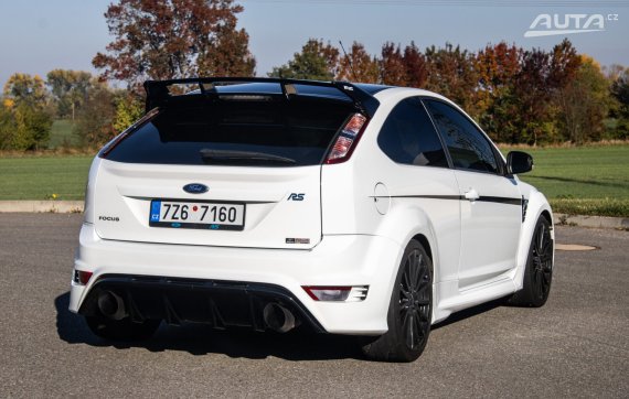 Ford Focus RS 224kW 2011 2011 bílá