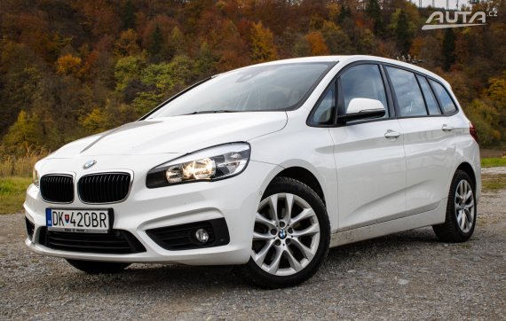 BMW Rad 2 Gran Tourer 220d xDrive Advantage A/T, 140kW, A8 / AJ NA SPLÁTKY / PROTIÚČET / 2015 - hlavní pohled