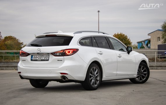 Mazda 6 Combi (Wagon) 6 2.0 Skyactiv-G145, 107kW, A6 / AJ NA SPLÁTKY / PROTIÚČET / 2021 bílá