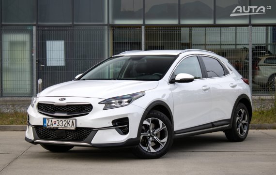 Kia XCeed 1.4 T-GDi Platinum / 103kW / A7 / ZÁRUKA / AJ NA SPLÁTKY / PROTIÚČET