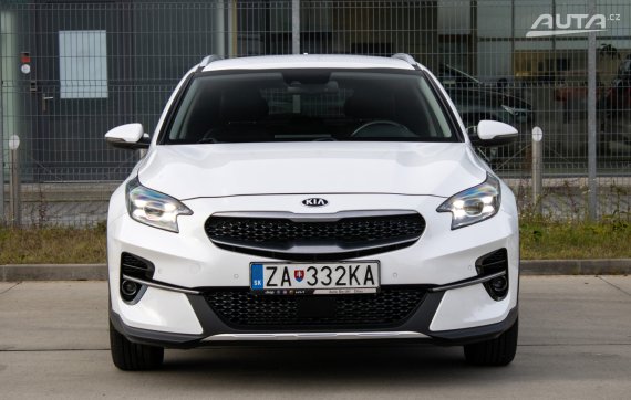 Kia XCeed 1.4 T-GDi Platinum / 103kW / A7 / ZÁRUKA / AJ NA SPLÁTKY / PROTIÚČET 2020 bílá