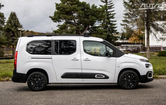 Citroën Berlingo 1.5 BlueHDi 130 Shine XL - 7-Miest / AJ NA SPLÁTKY / PROTIÚČET 2022 bílá