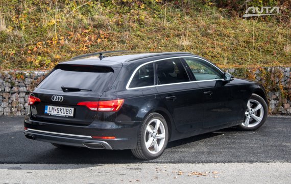 Audi A4 Avant 40 2.0 TDI S tronic / 140kW / A7 / ZÁRUKA / AJ NA SPLÁTKY / PROTIÚČET 2019 černá