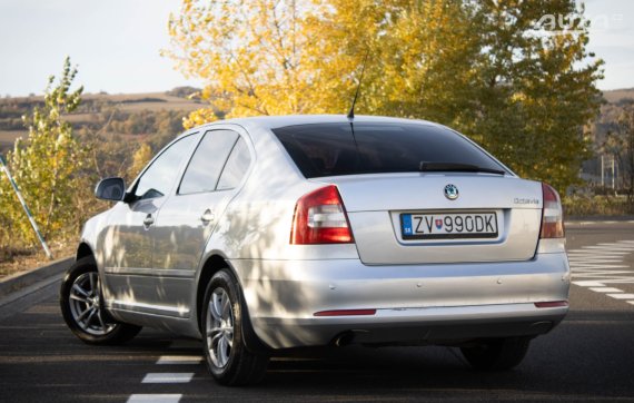 Škoda Octavia 1.6 TDI 77kw 2011 šedá