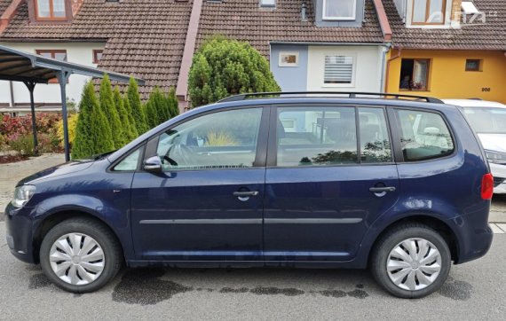 VW Touran - CNG 2011 modrá