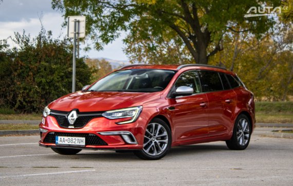 Renault Mégane Grandtour Energy TCe GT Line EDC, 151kW, A7 / AJ NA SPLÁTKY / PROTIÚČET / 2017 - hlavní pohled