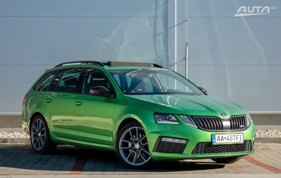 Škoda Octavia Combi 2.0 TDI RS 4x4 DSG / 135kW / A7 / ZÁRUKA / AJ NA SPLÁTKY / PROTIÚČET 2019 zelená