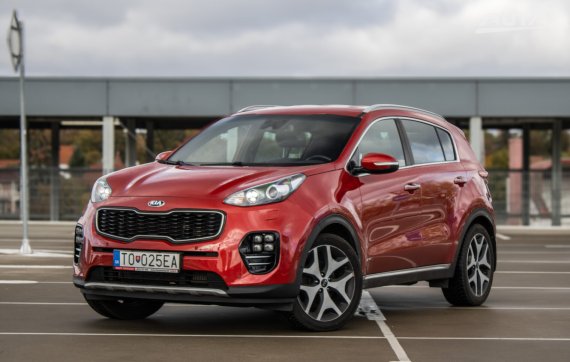 Kia Sportage 2.0 CRDi GT-Line 185k 4WD AT/6 2017 / AJ NA SPLÁTKY / PROTIÚČET 2017 - hlavní pohled