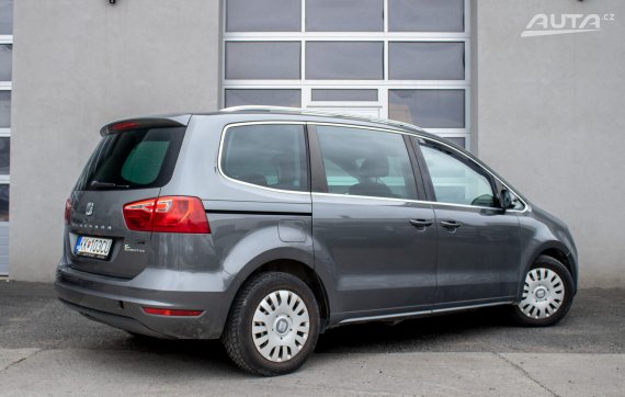 Seat Alhambra 2.0 TDI Style / 103kW / M6 / ZÁRUKA / AJ NA SPLÁTKY / PROTIÚČET 2011 šedá