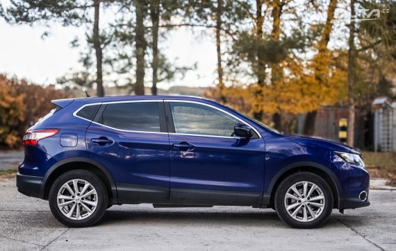 Nissan Qashqai 1.6 dCi 96kW MT/6 2014 / AJ NA SPLÁTKY / PROTIÚČET 2014 modrá