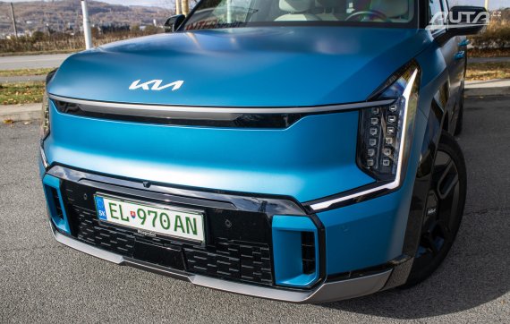 Kia EV9 99,8 kWh GT-Line 1st Edition AWD, 283kW (2024) / AJ NA SPLÁTKY / PROTIÚČET / 2024 modrá