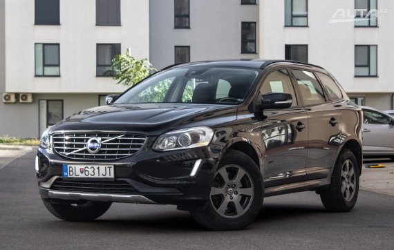 Volvo XC60 T5 Kinetic Powershift / 177kW / A6 / ZÁRUKA / AJ NA SPLÁTKY / PROTIÚČET 2013 - hlavní pohled