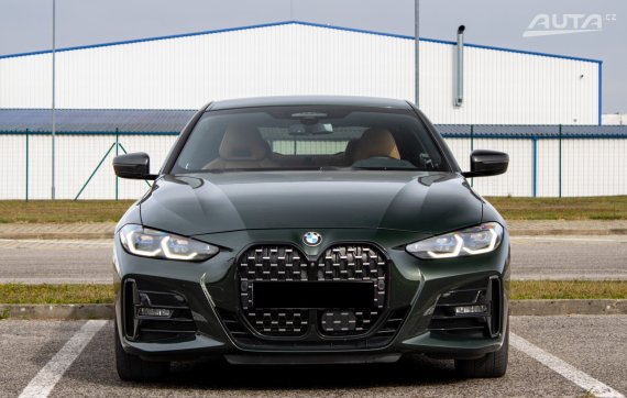 BMW Rad 4 Coupé 430xD M-Sport 2021 zelená