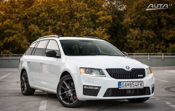 Škoda Octavia Combi III  2.0 TDI DPF RS DSG, 135kW, A6 / AJ NA SPLÁTKY / PROTIÚČET / 2015 bílá
