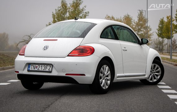 Volkswagen Beetle 1.6 TDI, 77kW, M6, 3d. / AJ NA SPLÁTKY / PROTIÚČET / 2014 bílá