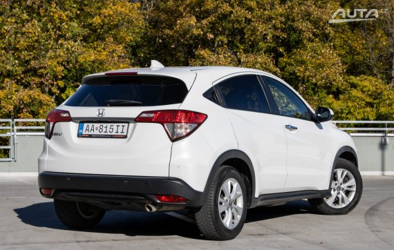 Honda HR-V 1.5 i-VTEC Elegance / 96kW / CVT / / ZÁRUKA / AJ NA SPLÁTKY / PROTIÚČET 2019 bílá
