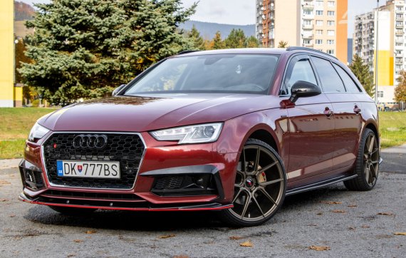 Audi A4 Avant 40 2.0 TDI quattro S tronic / 140kW / A7 / ZÁRUKA / AJ NA SPLÁTKY / PROTIÚČET