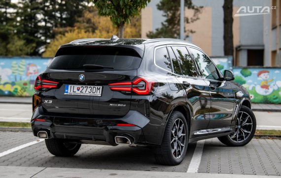 BMW X3 xDrive20d M-Sport 2022 černá