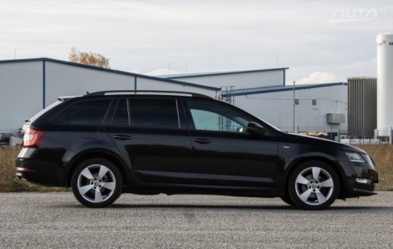 Škoda Octavia Combi 2.0 TDI Clever DSG, 110kW (2018) / AJ NA SPLÁTKY / PROTIÚČET / 2018 černá