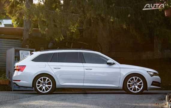 Škoda Superb Combi 2.0 TDI Style DSG / 140kW / A7 / ZÁRUKA / AJ NA SPLÁTKY / PROTIÚČET 2020 bílá