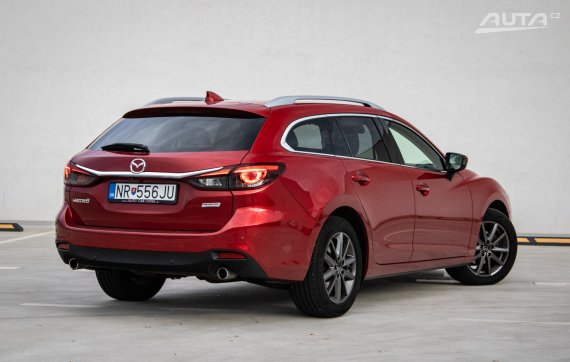 Mazda 6 Combi (Wagon) 2.2 Skyactiv-D Revolution TOP A/T, 129kW, A6 / AJ NA SPLÁTKY / PROTIÚČET / 2015 červená