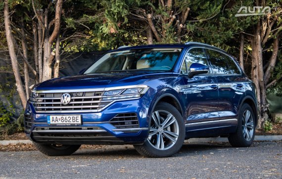 Volkswagen Touareg 3.0 V6 TDI Elegance 4Motion Tiptronic, 210kW (2018) / AJ NA SPLÁTKY / PROTIÚ 2018 - hlavní pohled