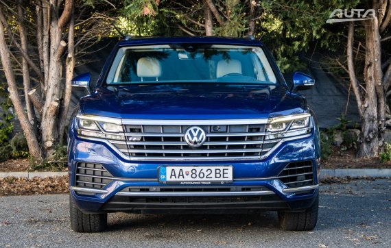 Volkswagen Touareg 3.0 V6 TDI Elegance 4Motion Tiptronic, 210kW (2018) / AJ NA SPLÁTKY / PROTIÚ 2018 modrá