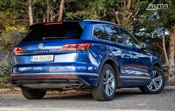 Volkswagen Touareg 3.0 V6 TDI Elegance 4Motion Tiptronic, 210kW (2018) / AJ NA SPLÁTKY / PROTIÚ 2018 modrá