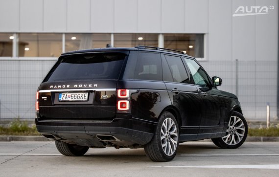 Land Rover Range Rover 2.0 Si4 Autobiography PHEV 221kW AT/8 2019 / AJ NA SPLÁTKY / PROTIÚČET 2019 černá