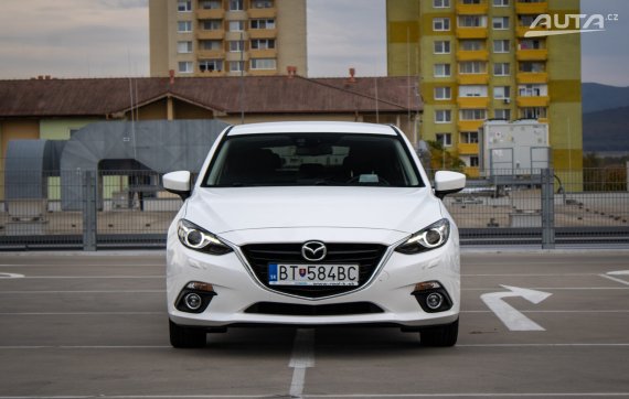 Mazda 3 2.0 Skyactiv -G165 Attraction, 121kW, M6, 5d. / AJ NA SPLÁTKY / PROTIÚČET / 2014 bílá