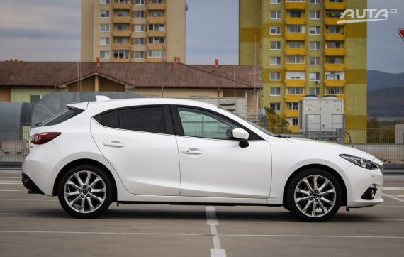 Mazda 3 2.0 Skyactiv -G165 Attraction, 121kW, M6, 5d. / AJ NA SPLÁTKY / PROTIÚČET / 2014 bílá
