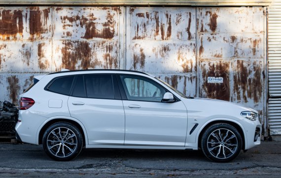 BMW X3 xDrive20d mHEV A/T 2021 bílá
