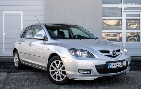Mazda 3 1.6i Activematic / 77kW / A4 / AJ NA SPLÁTKY / PROTIÚČET 2009 stříbrná metalíza