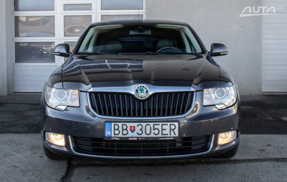 Škoda Superb 2.0 TDI Elegance / 125kW / M6 / AJ NA SPLÁTKY / PROTIÚČET 2010 hnědá
