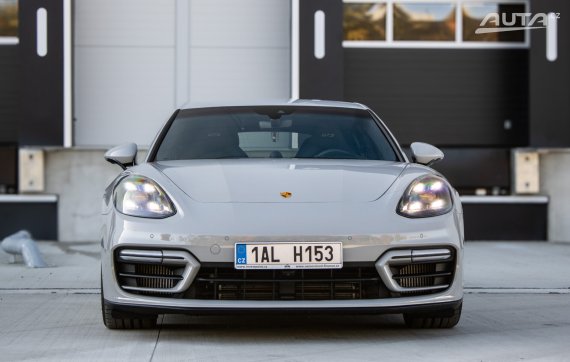 Porsche Panamera GTS 4 2025 368kW 2025 šedá