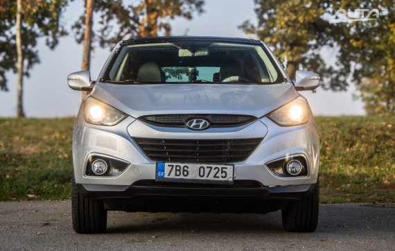 Hyundai ix35 MT 135kW AWD 2011 2011 šedá