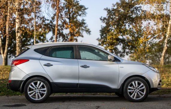 Hyundai ix35 MT 135kW AWD 2011 2011 šedá