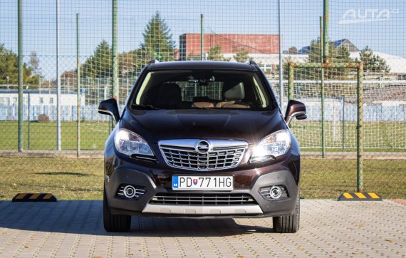 Opel Mokka 1.7 CDTI S/S 4x4 Cosmo, 96kW, M6 / AJ NA SPLÁTKY / PROTIÚČET / 2014 hnědá