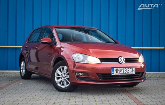 Volkswagen Golf 1.2 TSI, 77kW, M6, 5d. / AJ NA SPLÁTKY / PROTIÚČET / 2013 červená