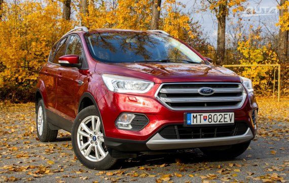 Ford Kuga 1.5 TDCi Duratorq Anniversary / 88kW / M6 / ZÁRUKA / AJ NA SPLÁTKY / PROTIÚČET 2018 červená
