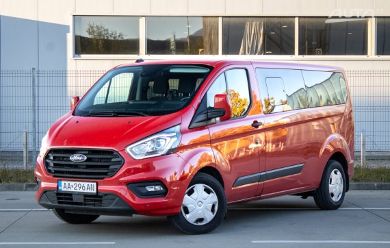 Ford Transit Custom 2.0 TDCi EcoBlue Trend / 96kW / A6 / ZÁRUKA / AJ NA SPLÁTKY / PROTIÚČET 2023 - hlavní pohled